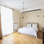 Apartment Lviv4u *